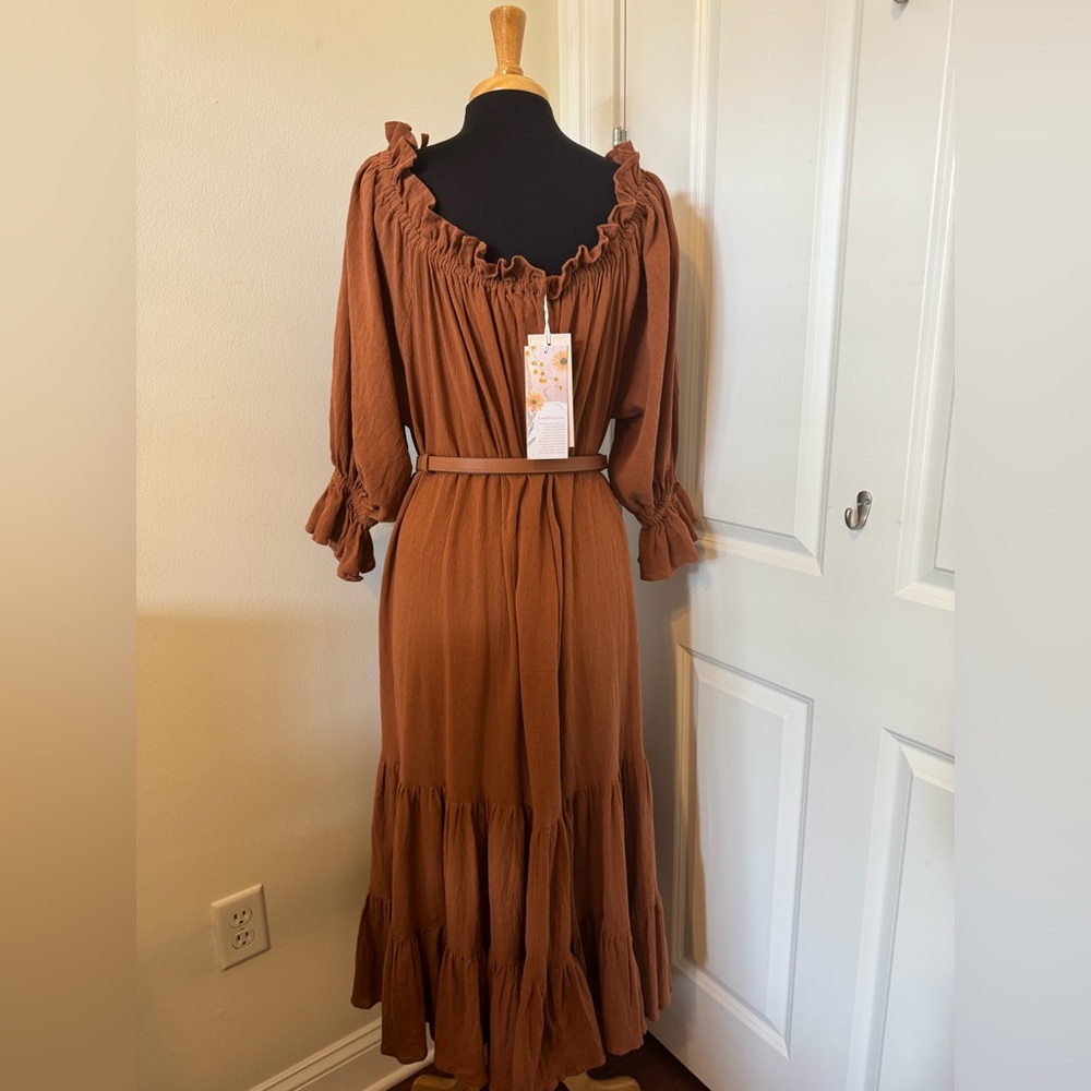 Emmaline Gown - Picture 5 of 6